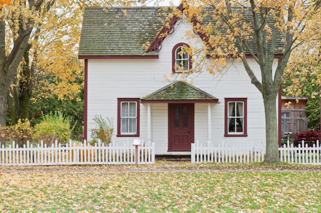 Haus Wohnung Herbst Eigennutzung oder Vermietung Was ist langfristig besser zum Vermögensaufbau